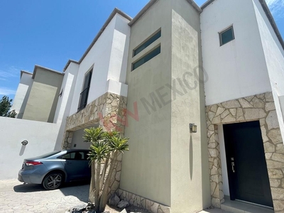 Casa en venta Circuito Cascabel, Villa de las Palmas, Sector Viñedos, Torreón, Coahuila