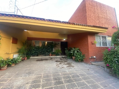 Casa para remodelar en Providencia