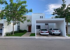casa colonia residencial guayacal merida yucatan