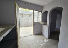 casa en valle de las brisas, monterrey con 4 recámaras, 145 m , id 75004 metros cúbicos