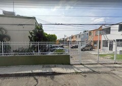 casa en volcán cofre de perote en zapopan en remate bancario sdc