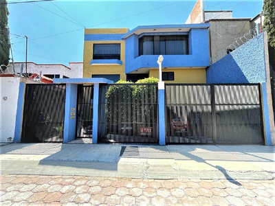 Casa En Venta En Colinas Del Cimatario