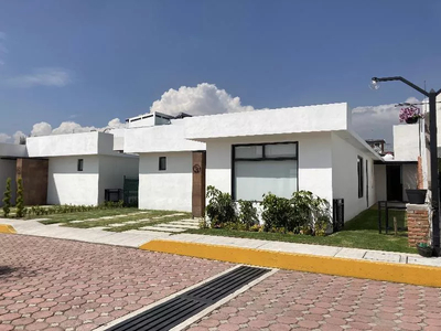 Casa Nueva En Venta De 1 Planta En Metepec, Col. Casa Blanca