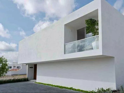 Casa Nueva En Venta En Juriquilla Con 4 Recámaras Con Baño Propio
