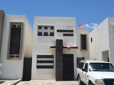 Casa Sola En Renta En Cerrada Del Valle, Juárez, Chihuahua