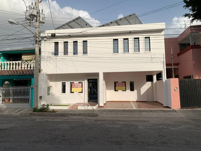 Edificio De Oficinas En García Ginerés, Mérida, Yucatán.