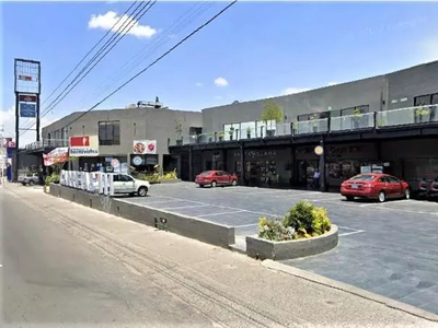 Local Comercial En Renta En Planta Alta Con Terraza En Av. Constituyentes, Carretas, Querétaro.