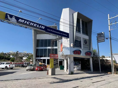 Oficina Comercial En Renta En Villas De Irapuato, Irapuato, Guanajuato