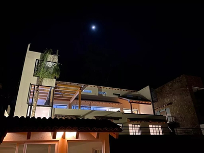 Renta Casa Condominio En La Peña Valle De Bravo Con Acceso Al Lago Cerca Escondrijo Y Pueblo