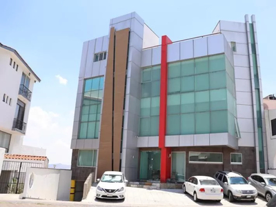 Renta De Edificio Para Oficinas Corporativas En Milenio Iii, Querétaro