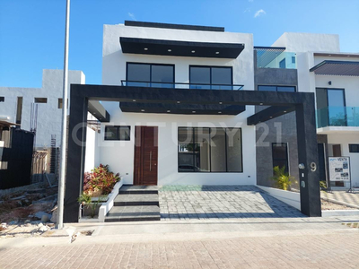 Renta Espaciosa Casa En Residencial Rio, Cancún, Q. Roo Mp0223