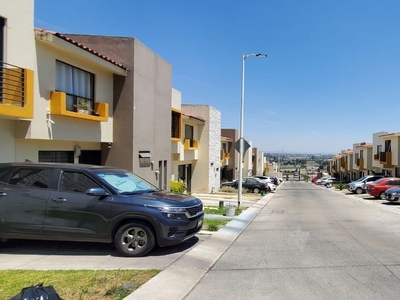 VENTA DE CASA CON RECAMARA EN PLANTA BAJA