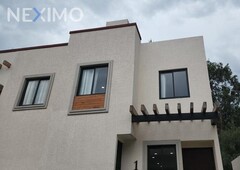 Casa en venta estilo TownHouse en colonia Miguel Hidalgo Tláhuac CDMX