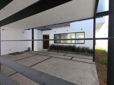Casas en venta - 300m2 - 3 recámaras - Aguascalientes - $5,700,000