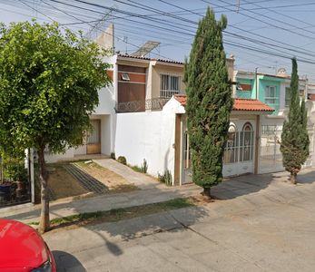 casas en venta - 90m2 - 3 recámaras - guadalajara - 407,347