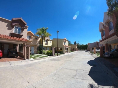 Casas en venta - 105m2 - 3 recámaras - Aguascalientes - $1,395,000