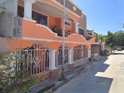 Casas en venta - 140m2 - 3 recámaras - Villahermosa - $433,000