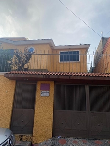 Casas en venta - 200m2 - 3 recámaras - Xochimilco - $3,300,000