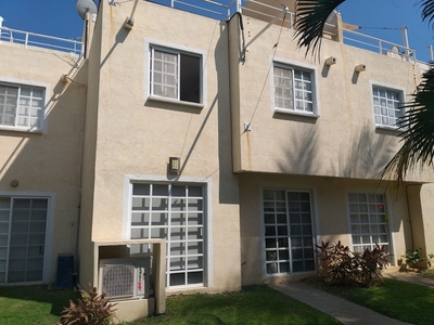 Venta De Villa En Puente Del Mar