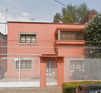 Casa En Venta En Prados Coyoacan, Excelente Remate Bancario