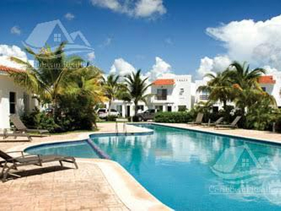 Casa En Venta En Quintas Almena Sm42 Cancun Tcs9058