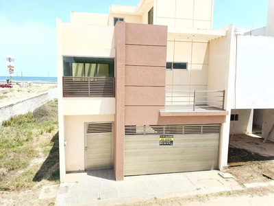 Casa En Venta Manzana J Paraiso Coatzacoalcos