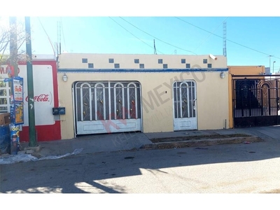 Casa en Venta recien remodelada precio descuento al sur de cd Juarez