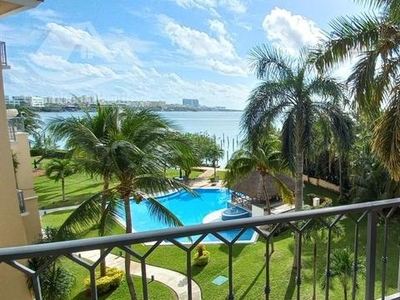 Departamento en venta en Isla Dorada Cancun HCS6985