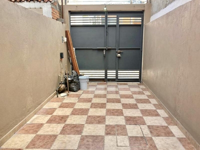 CASA EN VENTA EN COL AGUISTIN ARRIAGA RIVERA MORELIA