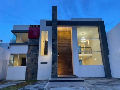 Casa en venta en Fracc. La Trinidad en San Andrés Cholula