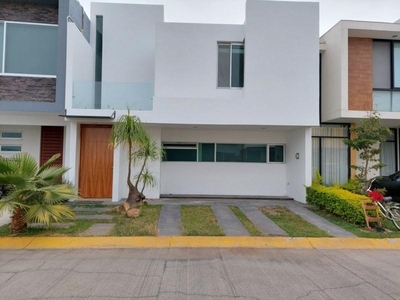 Casa en venta zona Solares TEC Monterrey