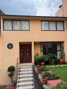 CASA EN VENTA EN TLALPAN