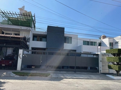 Residencia dentro de Zapopan a solo 5 min de Galerias, 10Andares