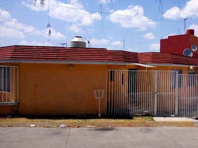 Casa Chica En Naucalpan A Unas Cuadras De Satelite