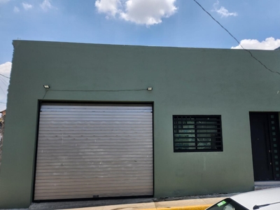 Casa en venta en Artesanos, Guadalajara