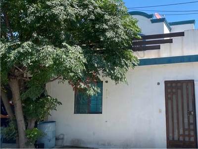 Casa en Venta en Colonia Valle de Los Nogales, Apodaca Nuevo León