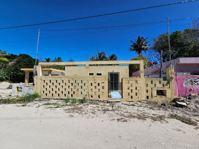 ¡para Remodelar! Casa En Venta En Telchac Puerto Yucatán