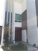 CASA EN VENTA CANTERÍAS CARRETERA NACIONAL MONTERREY N L $10,100,000