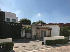 Casas en venta - 1084m2 - 3 recámaras - Santiago Momoxpan - $17,000,000