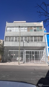Doomos. Edificio en Venta ubicado en la Col. Centro, Guadalajara Jal.