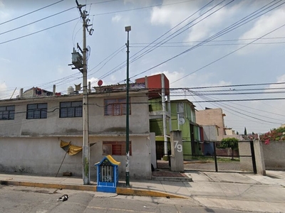 Casa en condominio en venta Calle Centenario 17-45, Los Reyes, Los Reyes Acaquilpan Centro, La Paz, México, 56400, Mex