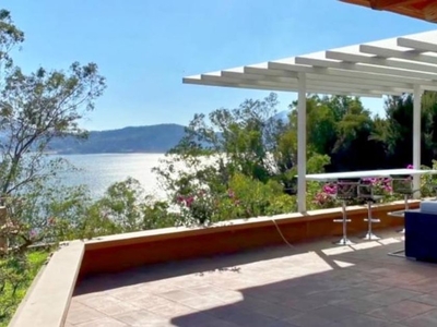 Casa en renta Boulevard Juan Herrera Y Piña, El Calvario, Valle De Bravo, México, 51200, Mex