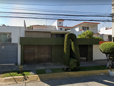 Casa en venta Av. Bosques De Asia, Bosques De Aragon, Nezahualcóyotl, Estado De México, México