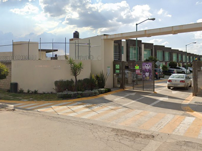 Casa en venta Avenida Antonio Pliego V 130, Mz 014, San Luis Mextepec, Estado De México, México