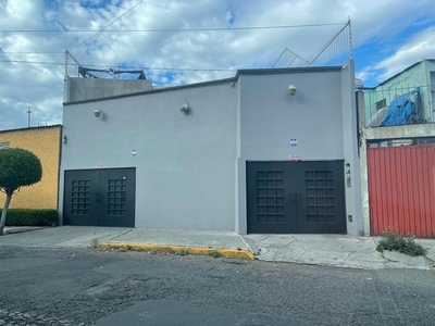 Casa en venta Avenida Chilpancingo 25, Mz 005, Habitacional Valle Ceylan, Tlalnepantla, Estado De México, México