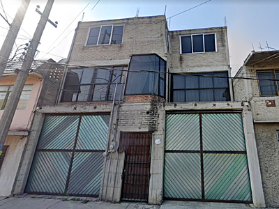 Casa en venta Calle 22, Estado De Mexico, Nezahualcóyotl, Estado De México, México