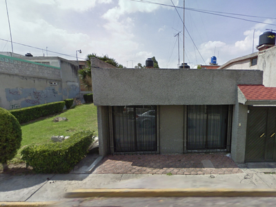 Casa en venta Calle Cenzontles, Parque Residencial Coacalco, San Francisco Coacalco, Estado De México, México
