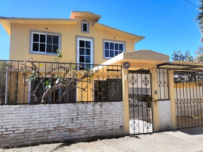 Casa en venta Calle Los Tejocotes, Santa Barbara, Cuautitlán Izcalli, Estado De México, México