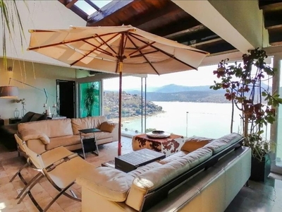 Casa en venta Carretera A La Peña 142, La Peña, Valle De Bravo, México, 51200, Mex