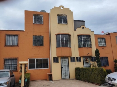 Casa en renta Claustros De San Miguel, Cuautitlán Izcalli, Estado De México, México